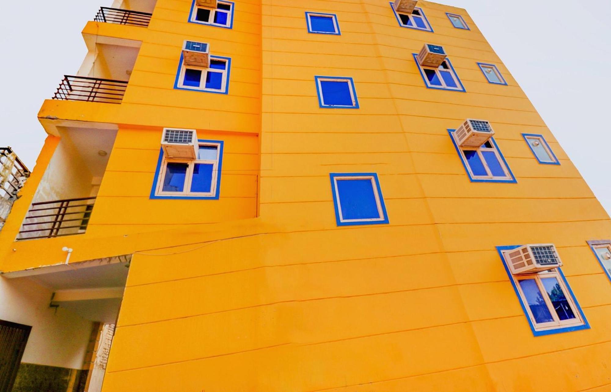 Hotel O Urban Wings Nové Dillí Exteriér fotografie